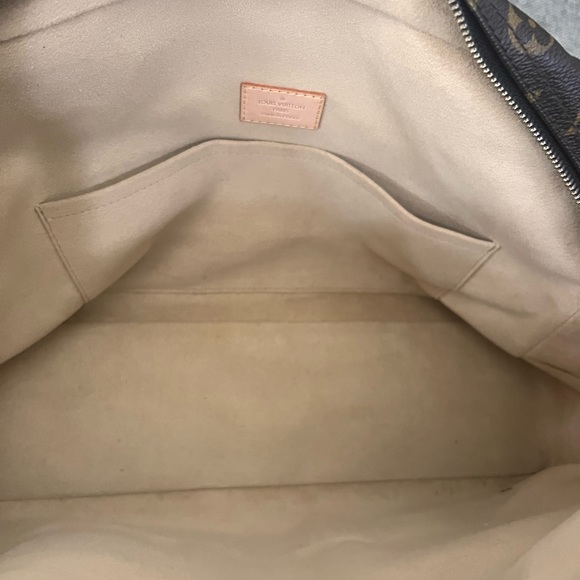 ✨✨Authentic Mint Condition LOUIS VUITTON Manhattan GM - Picture 5 of 11